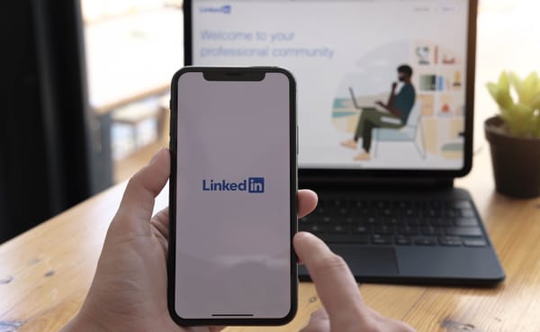 Learn to Convert LinkedIn Cold Messages Using These 14 Proven Prospecting Messages